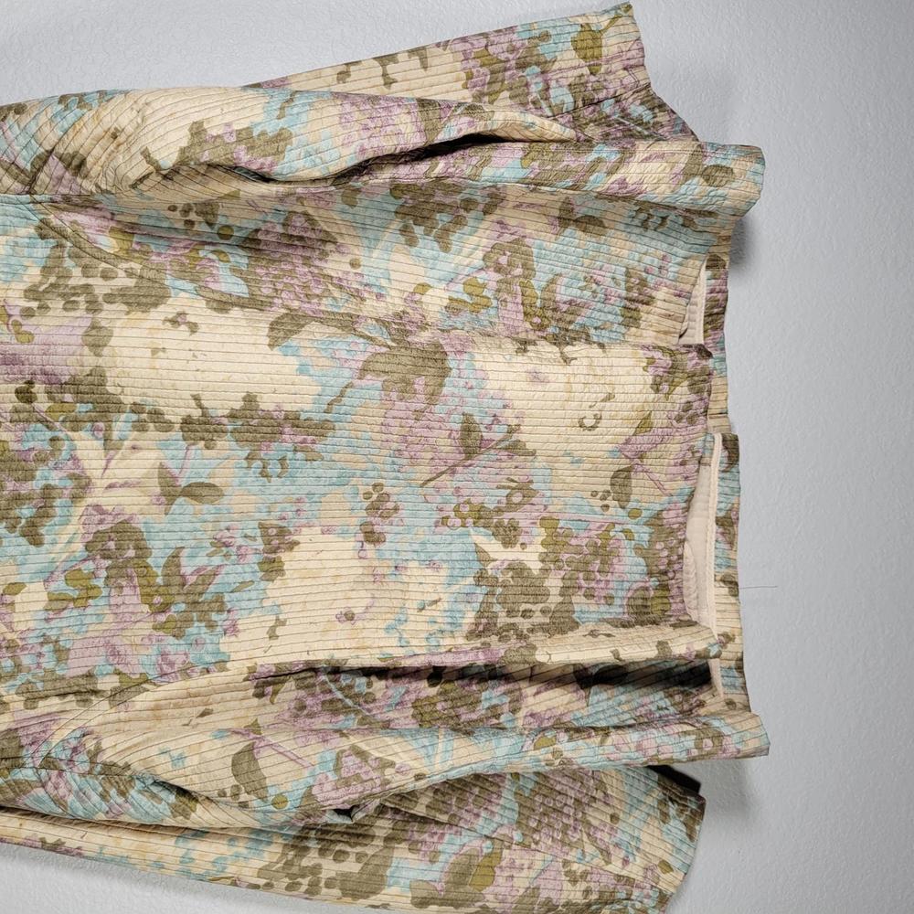 Soft by Avenue Beige Floral Silk Quilted Lightweight Jacket Women Size 14/16 - Picture 9 of 10